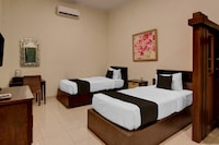 Townhouse Oak Pancanaka Malioboro Hotel