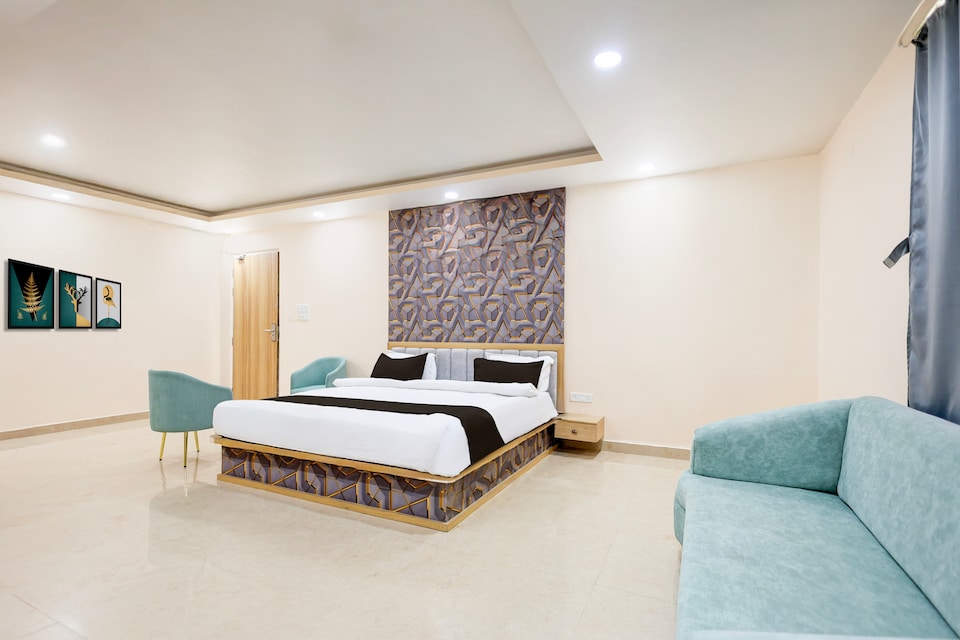 HOTEL O RAVIKA GRAND , Patna, Patna