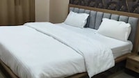 HOTEL O RAVIKA GRAND 