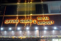 HOTEL O RAVIKA GRAND 