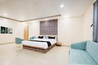 HOTEL O RAVIKA GRAND 