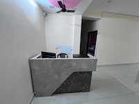 Hotel O Grand 