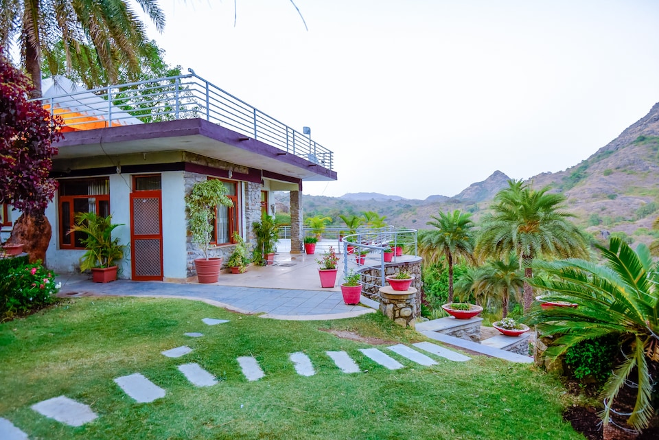 OYO 14338 Tri Valley, Mount Abu, Mount-Abu