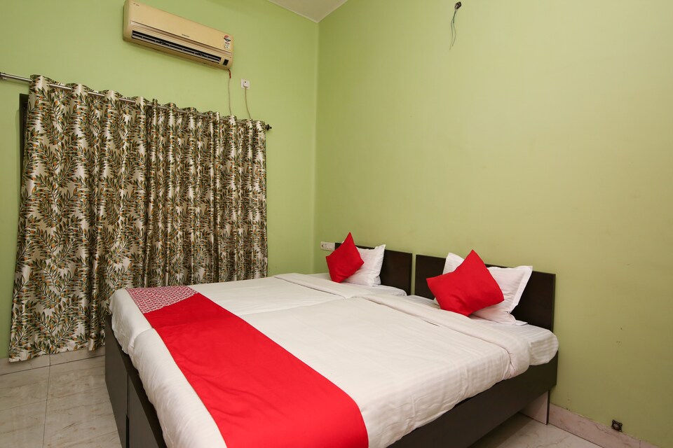 OYO 14343 CMS Guest House, Salt Lake Kolkata, Kolkata