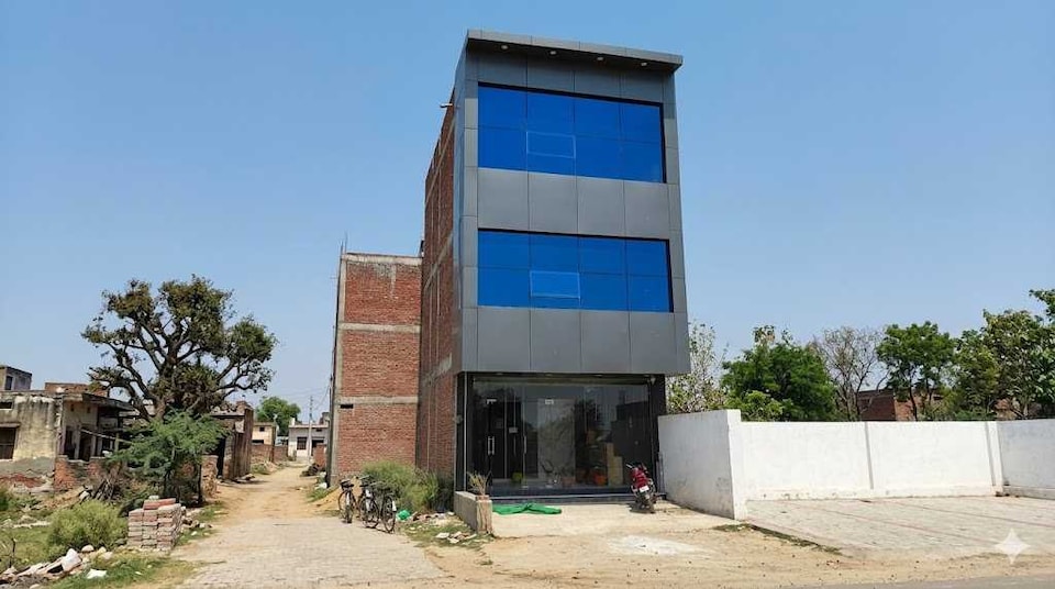 SPOT ON Om Hotal, Lalganj, Lalganj