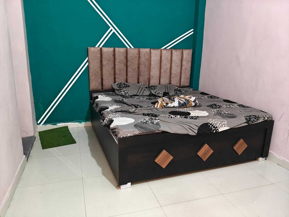 SPOT ON Om Hotal, Lalganj, Lalganj