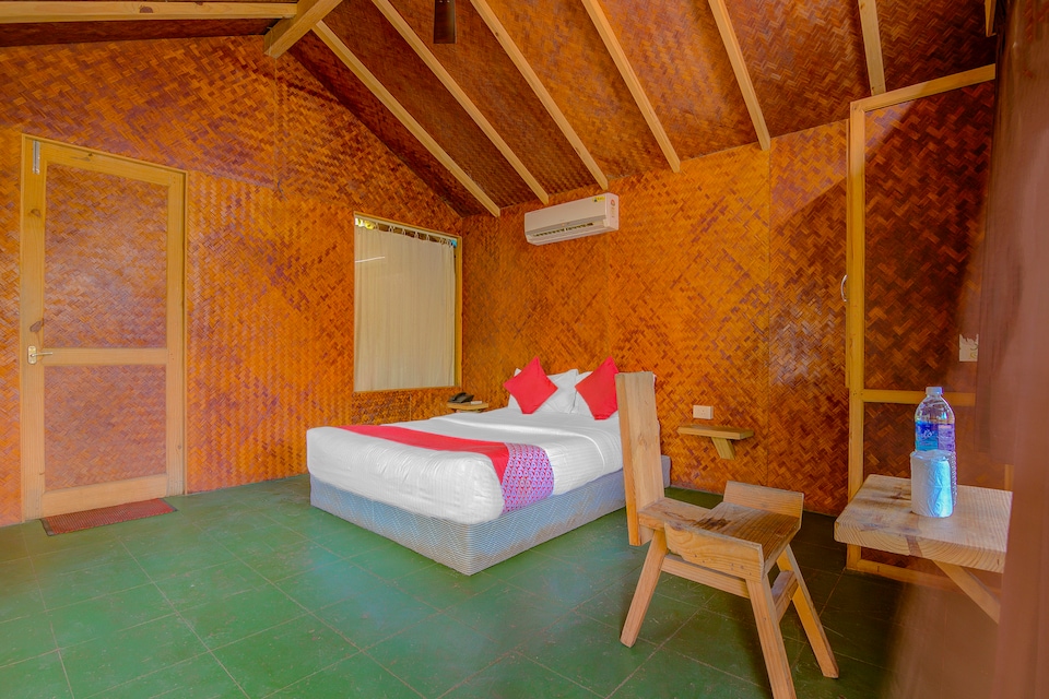 OYO 14372 Varty's Hillside Huts, Candolim Goa, Goa