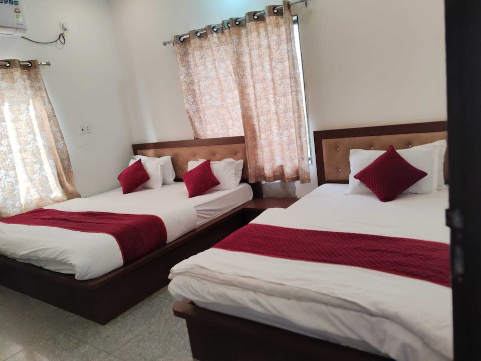 Hotel O Hanuwant Palace, Sikar, Sikar