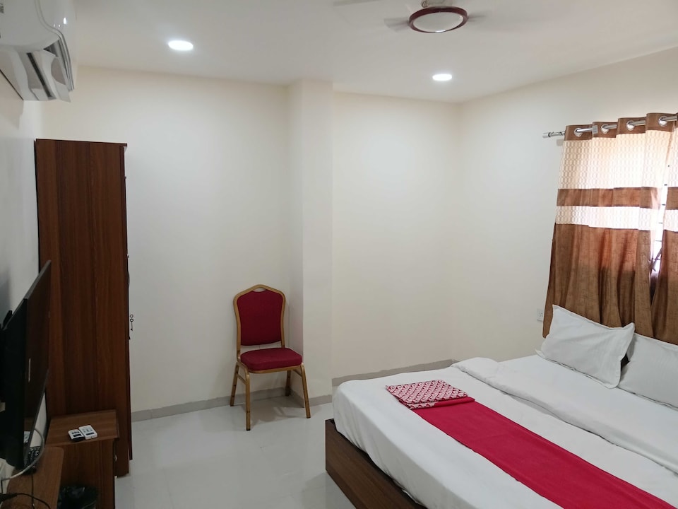 Hotel O Aura, Vijay Nagar Indore, Indore
