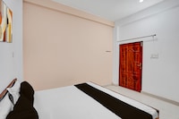 SPOT ON Abhay Hotel And Restaurant 
