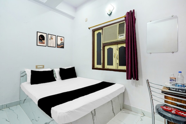Hotel O Sunshine Holyday