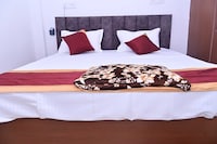 SPOT ON Sky Hotel 2