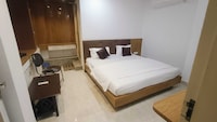 Hotel O Peace Inn