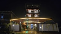 Hotel O Saaj Inn