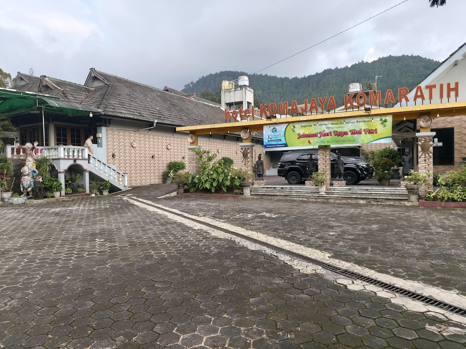 Hotel O near Tawangmangu Wonder Park formerly Komajaya Komaratih, Tawangmangu, Karanganyar