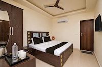 Collection O Sector 5 Ghaziabad Formerly Five Seas 