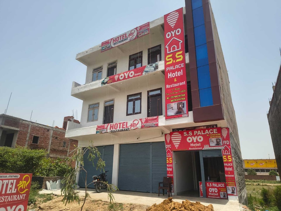 SPOT ON SS PALACE, Etawah, Etawah