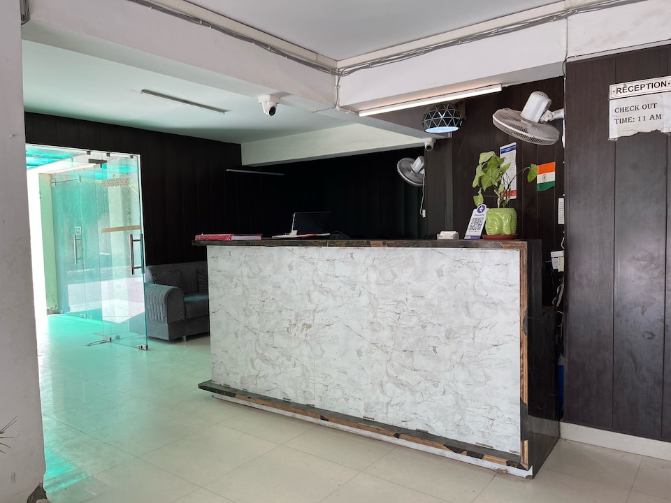 Hotel O Royal Residency , Medanta, Gurgaon