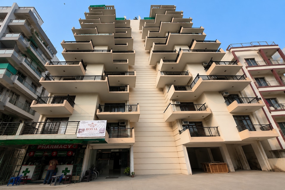 Hotel O Royal Residency , Medanta, Gurgaon