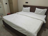 Hotel O VM Residency 