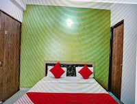 Hotel O Royal Plaza