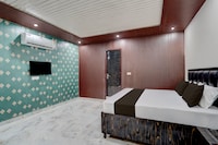 Hotel O Royal Plaza