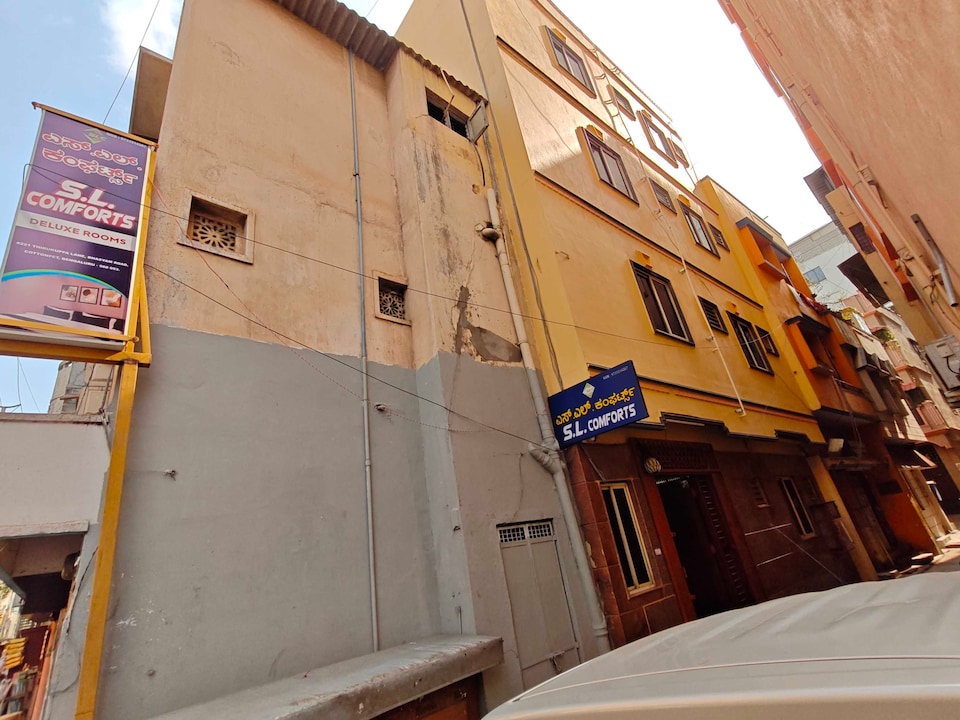 Hotel O SL Comforts, Majestic Bangalore, Bangalore