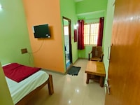 Hotel O SL Comforts