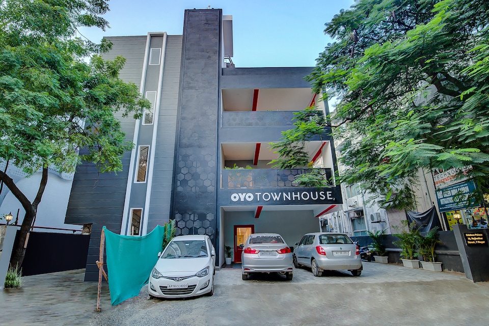 OYO Townhouse 056 T Nagar Chennai, T Nagar Chennai, Chennai