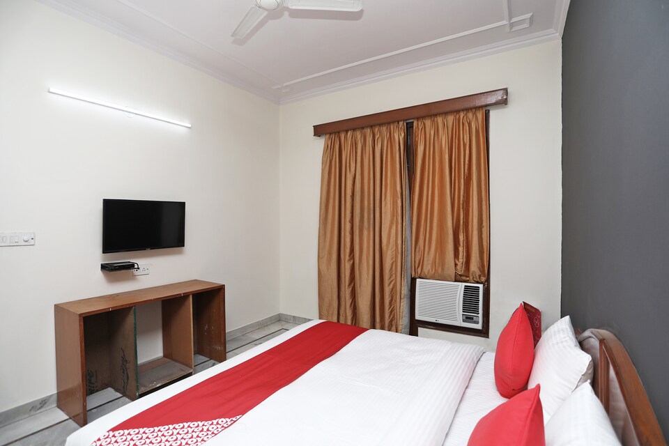 OYO 14408 Corple Stays, Cyber City, Gurgaon