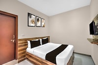 Hotel O GK Grand