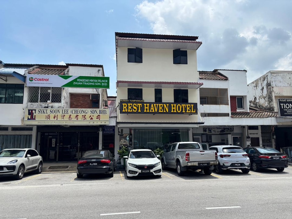 Collection O Near Sunway Karnival Mall Formerly Rest Haven, Bukit Mertajam, Bukit Mertajam
