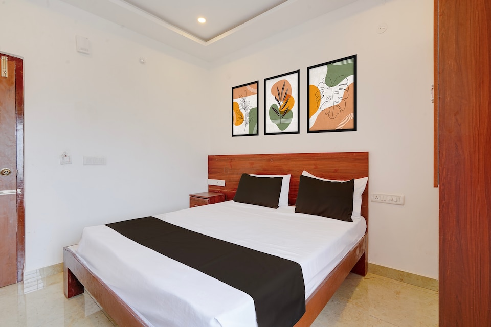 HOTEL O VARAHI GRAND , Transit Tirupati, Tirupati