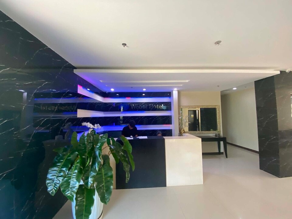Weber Hotel Cebu by Belvilla, Cebu City, Cebu