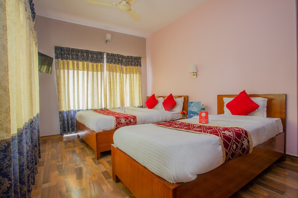 OYO 138 Hotel Times, Pokhara, Pokhara