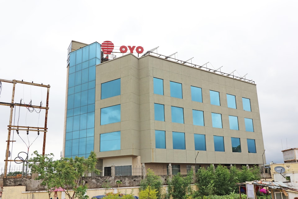 Capital O 2642 Skyline Hotel, Airport Road - Bhopal, Bhopal