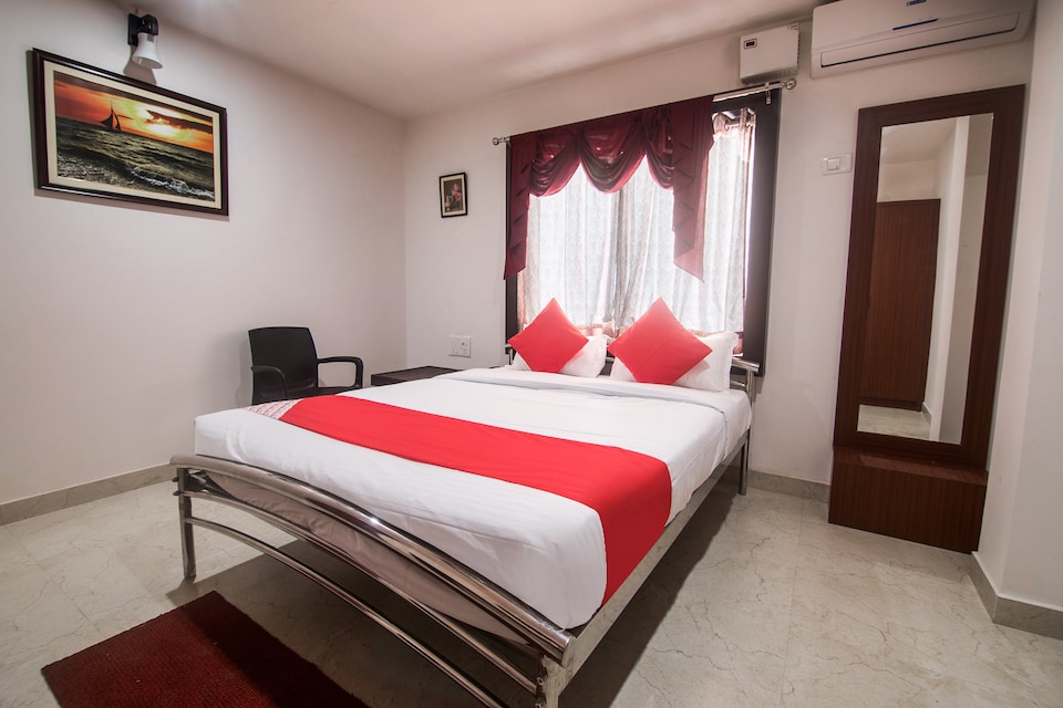 OYO 14431 Sai Nivas, Bhangagarh Guwahati, Guwahati