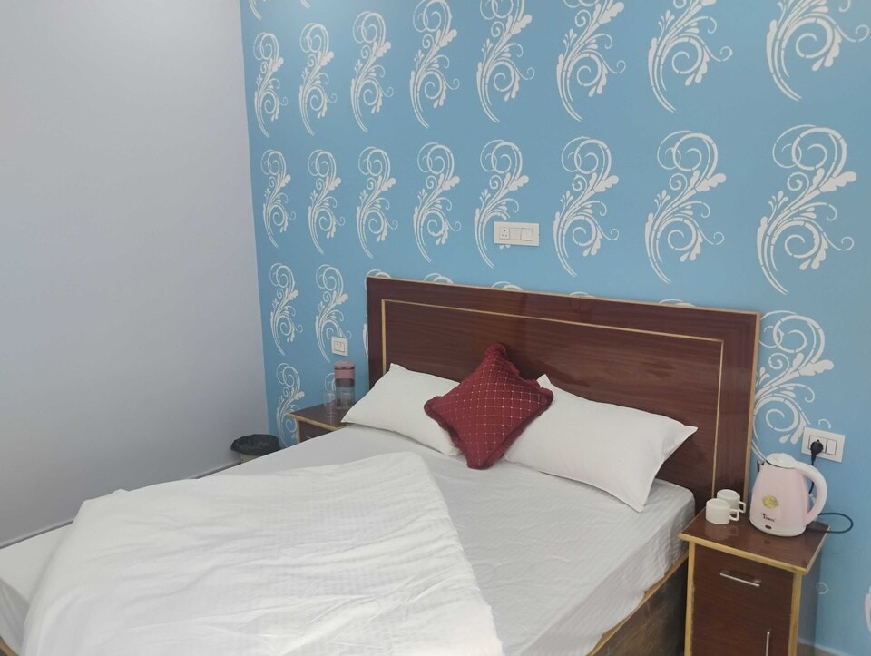 Spot On  Hotel Subh Chain Barkot, Uttarkashi, Uttarkashi