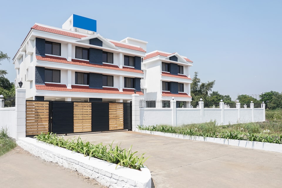 Capital O 14437 Casa Fedora, Pawna Lonavala, Lonavala