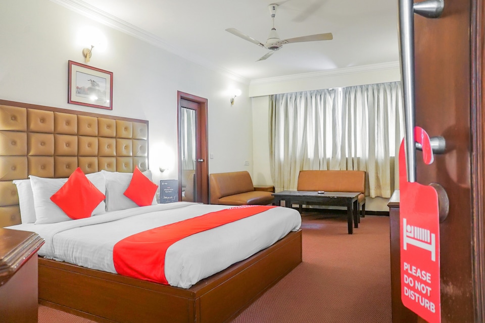 OYO 14438 Bel Air, Koregaon Park Pune, Pune