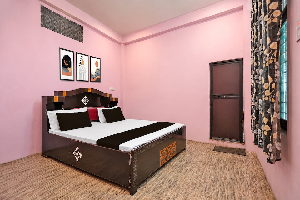 SPOT ON H S .r Hotel , Rania Kanpur, Kanpur