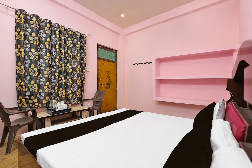 SPOT ON H S .r Hotel , Rania Kanpur, Kanpur