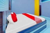 Hotel O White House Residency