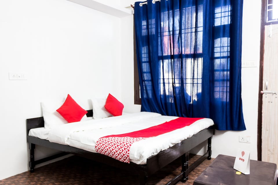 OYO Home 14446 Cozy Vally View, Dharamshala, Dharamshala