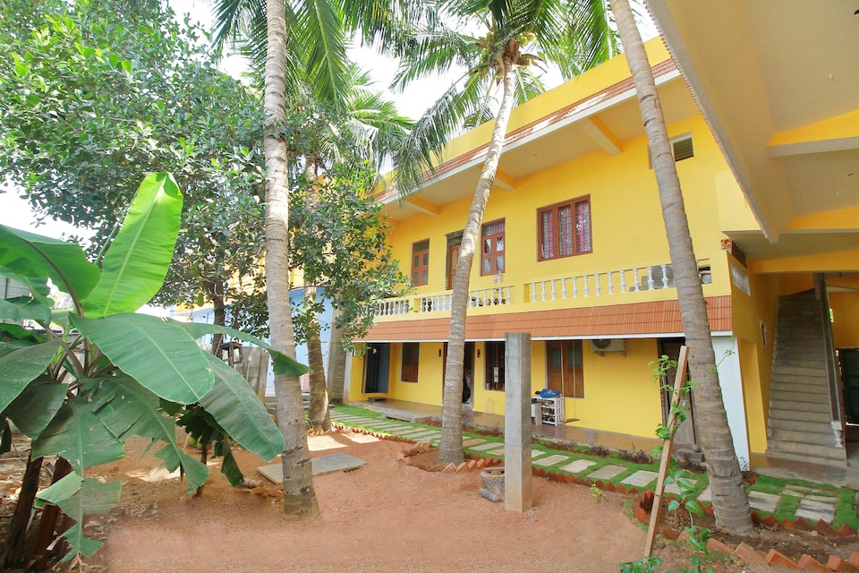 OYO 14459 Compact 2BHK ECR Near Auroville, Auroville-Pondicherry, Pondicherry