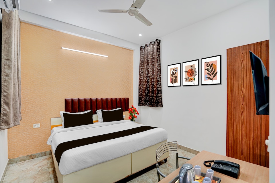 Super Townhouse Sector 13 Gurgaon, Old Gurgaon, Gurgaon