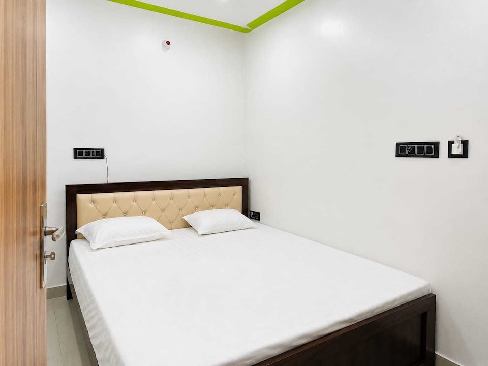 SPOT ON Mishra Home Stay, Shankargarh, Shankargarh