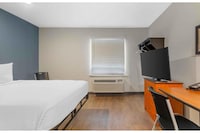 Motel 6 Suites Fort Myers FL