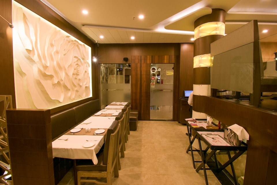 OYO Flagship 14469 Darshan Tower Gitanjali, Bus Stand Nagpur, Nagpur