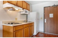 Motel 6 Suites Cincinnati Sharonville, OH